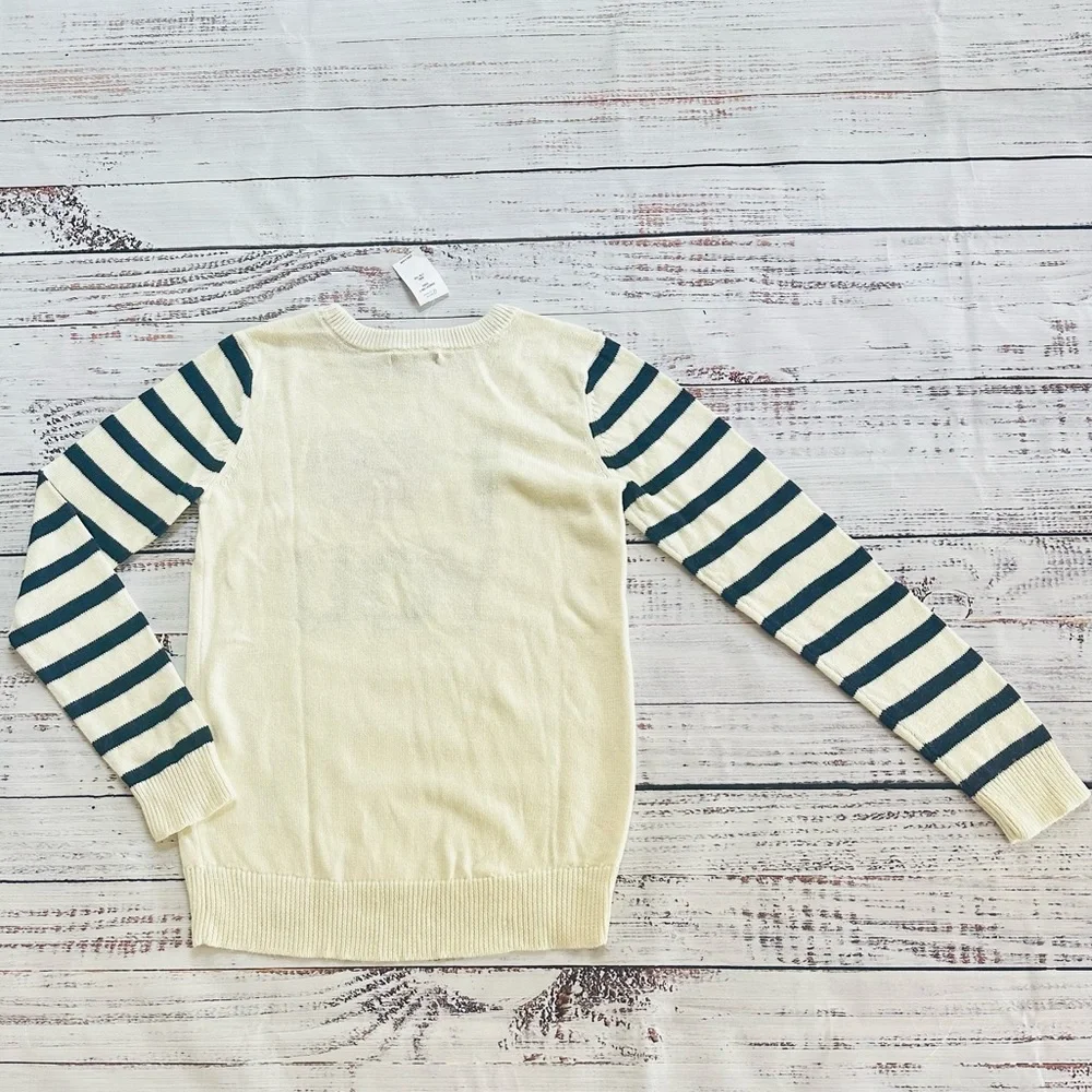 Gap NWT I love you sweater! Size 14/16